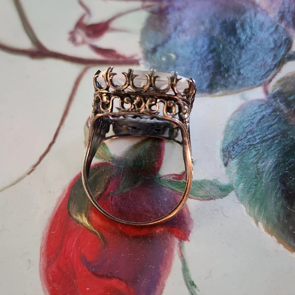 Vintage Camphor Glass Ring and Blue Sapphire - Picture 8 of 10